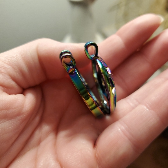 New Carved Rainbow Hematite Spider Web Open Pendant. - Picture 8 of 8